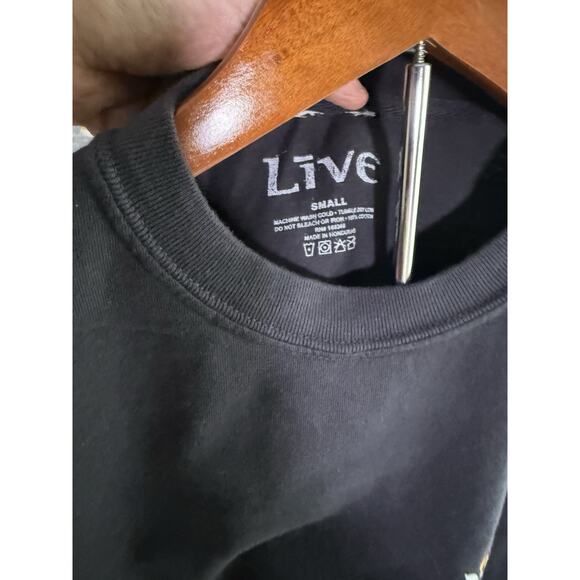 Size Small Live Band Tour 2024 T-shirt - Picture 3 of 3